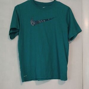 Nike Boy's Turquoise Short Sleeve Tee
